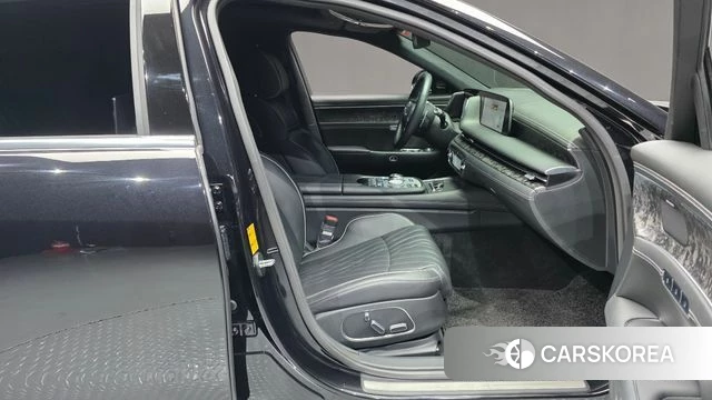 Genesis G90 (RS4) id 4951398 из Кореи 18