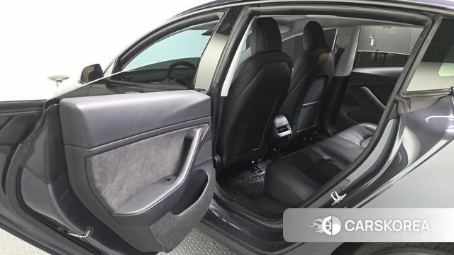 Tesla Model 3 id 5023033 из Кореи 18
