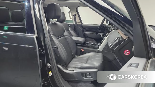 Land Rover Discovery 5 id 5029288 из Кореи 18