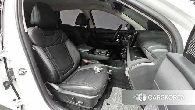 Hyundai The New Tucson (NX4) id 5001642 из Кореи 18