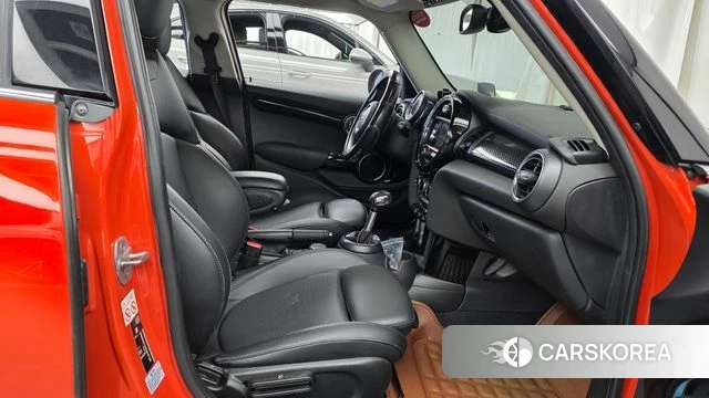 Mini Cooper S id 5013937 из Кореи 18