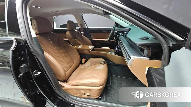 Hyundai Grandeur Hybrid (GN7) id 5040009 из Кореи 18