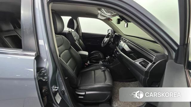 Ssangyong Beautiful Korando id 4930490 из Кореи 18