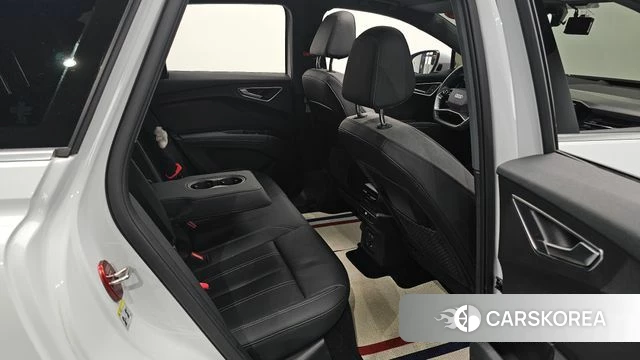 Audi Q4 e-Tron (F4) id 4898240 из Кореи 18