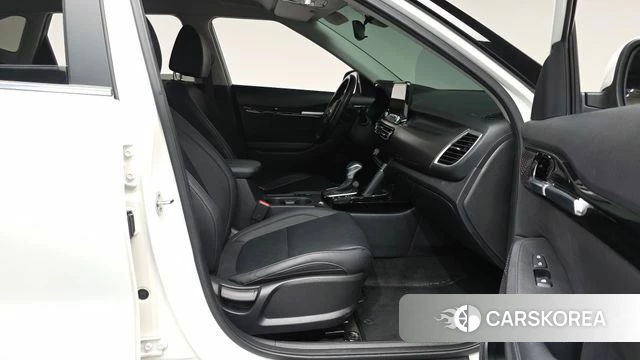 Kia Seltos id 5013120 из Кореи 18