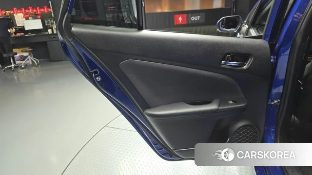 Toyota Prius 4th Generation id 4960573 из Кореи 18