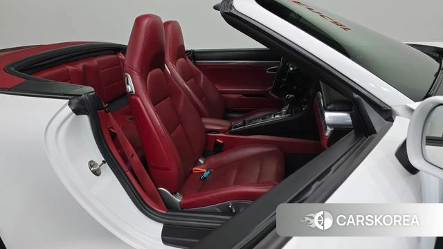 Porsche 911 id 4983180 из Кореи 18