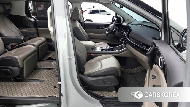 Kia The New Carnival 4th Generation id 5033099 из Кореи 18