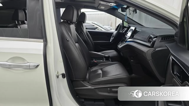 Honda Odyssey id 4900833 из Кореи 18