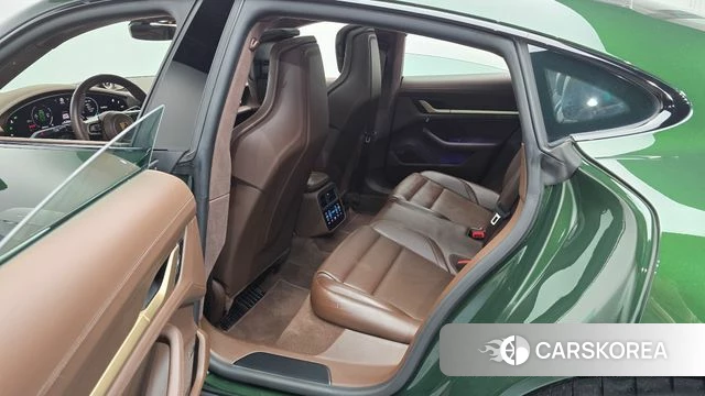 Porsche Taycan id 4980153 из Кореи 18