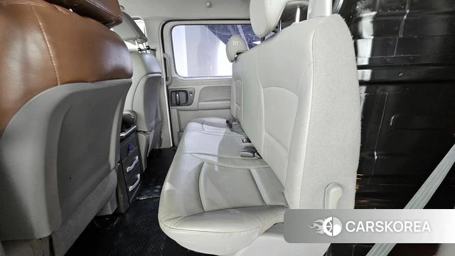 Hyundai The New Grand Starex id 5042281 из Кореи 18