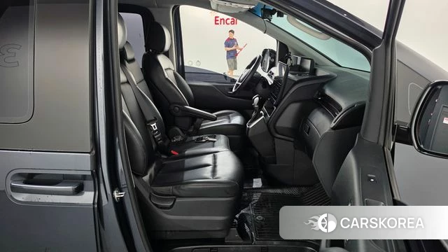 Hyundai Staria id 4758034 из Кореи 18