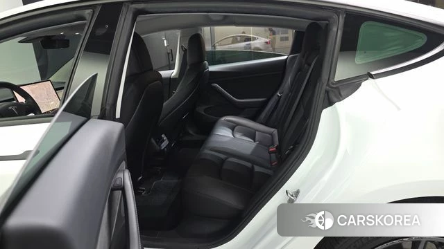 Tesla Model 3 id 4650938 из Кореи 18