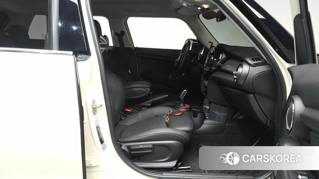 Mini Cooper id 4732101 из Кореи 18