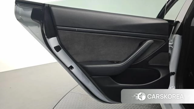 Tesla Model 3 id 4992596 из Кореи 18