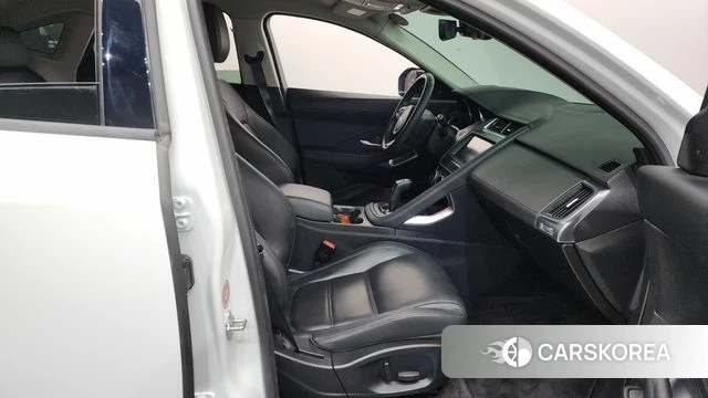Jaguar E-PACE id 4557354 из Кореи 18