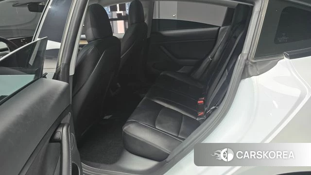 Tesla Model 3 id 4898902 из Кореи 18