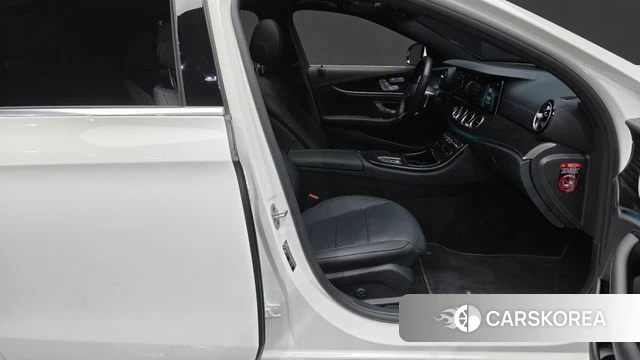 Mercedes-Benz E-Class W213 id 4922466 из Кореи 18