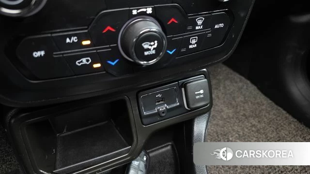 Jeep Renegade id 5023275 из Кореи 18