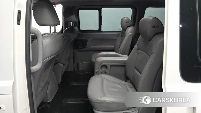 Hyundai The New Grand Starex id 4937458 из Кореи 18