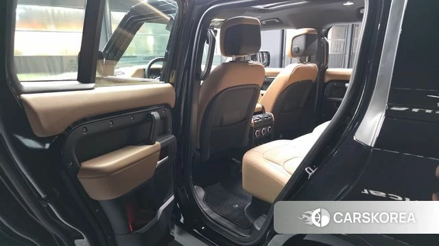 Land Rover Defender (L663) id 5001455 из Кореи 18