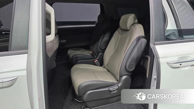 Kia The New Carnival 4th Generation id 4374919 из Кореи 18