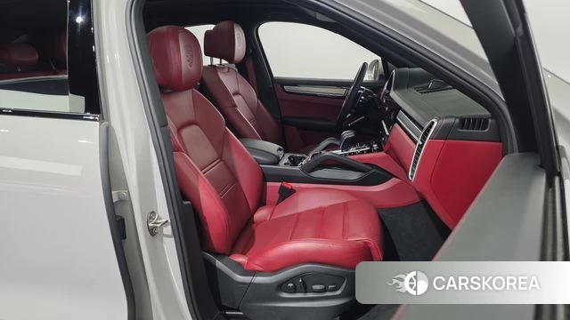 Porsche Cayenne (PO536) id 4749638 из Кореи 18