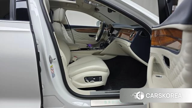 Bentley Flying Spur 3rd Generation id 4929205 из Кореи 18