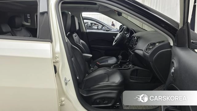 Jeep Compass 2nd Generation id 4988027 из Кореи 18