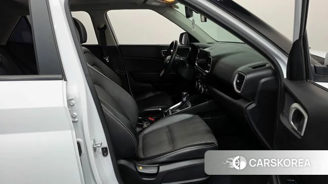 Hyundai Venue id 5028917 из Кореи 18