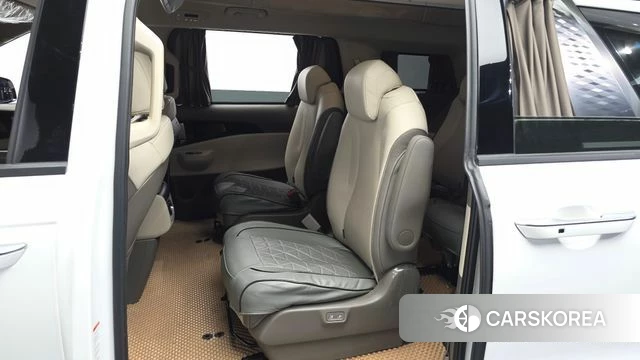 Kia The New Carnival 4th Generation id 4950120 из Кореи 18