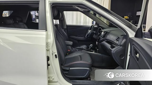 Ssangyong Tivoli Air id 4998476 из Кореи 18