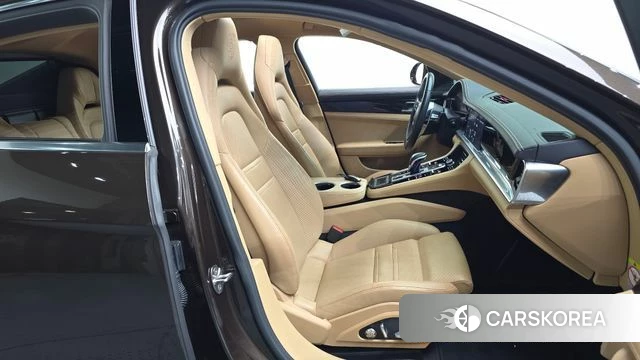 Porsche Panamera (971) id 5035188 из Кореи 18