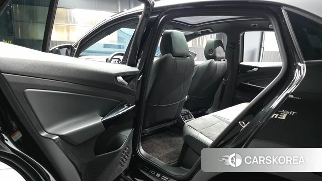 Volkswagen ID.5 id 4612387 из Кореи 18