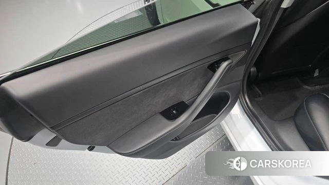 Tesla Model 3 id 4923503 из Кореи 18