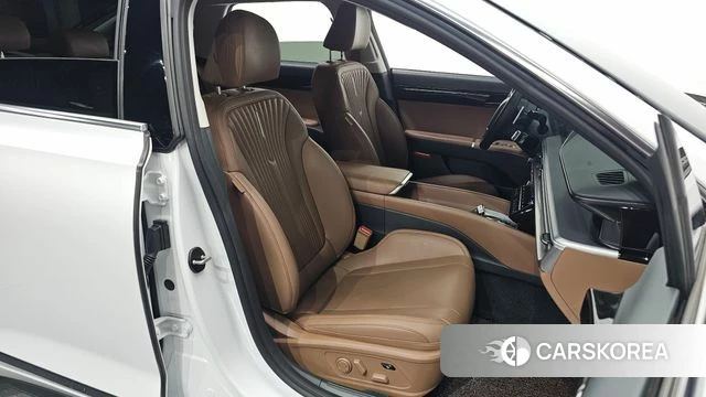 Hyundai Grandeur (GN7) id 4792617 из Кореи 18