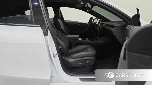 Tesla Model Y id 5032562 из Кореи 18