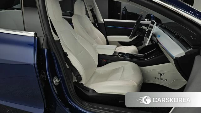Tesla Model 3 id 4937350 из Кореи 18