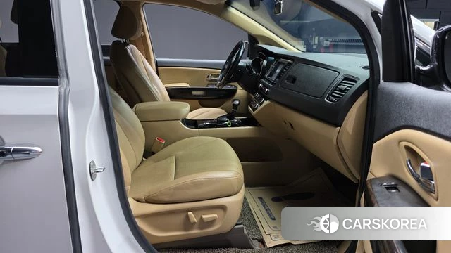 Kia The New Carnival id 5035946 из Кореи 18