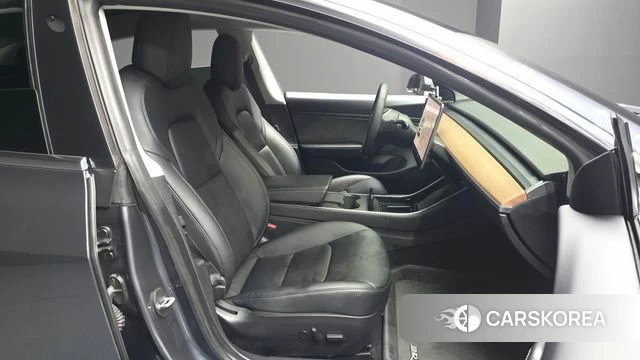 Tesla Model 3 id 4959755 из Кореи 18
