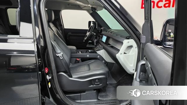 Land Rover Defender (L663) id 5047531 из Кореи 18