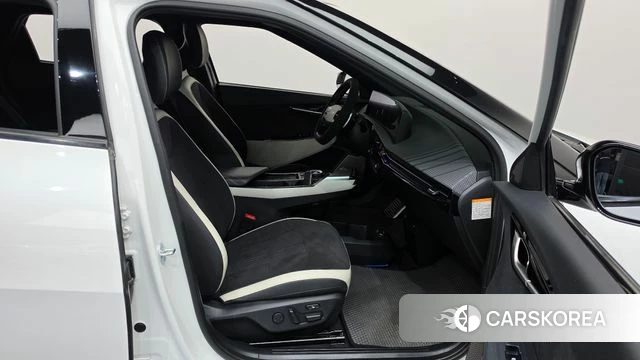 Kia EV6 id 5039997 из Кореи 18