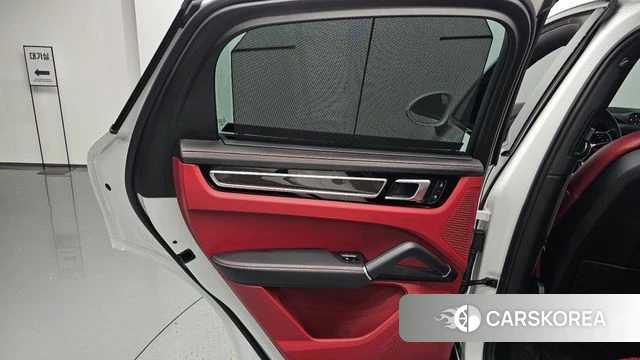 Porsche Cayenne (PO536) id 4711261 из Кореи 18