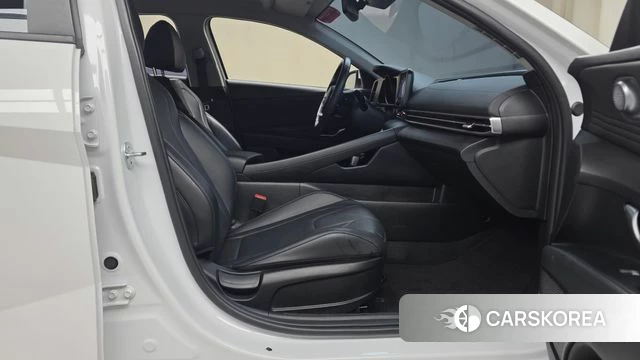 Hyundai Avante Hybrid (CN7) id 5052727 из Кореи 18