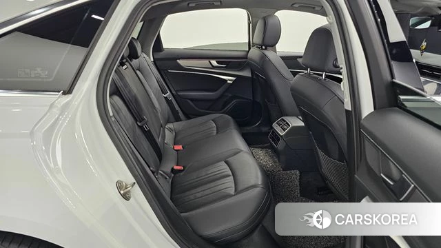 Audi A6 (C8) id 4936631 из Кореи 18