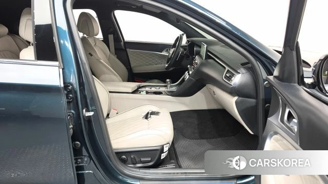 Genesis The New G70 Shooting Brake id 5040175 из Кореи 18