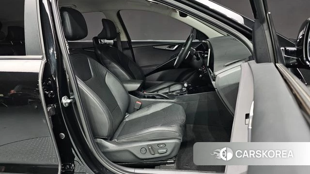 Kia Di Ol Nu Niro id 5022582 из Кореи 18