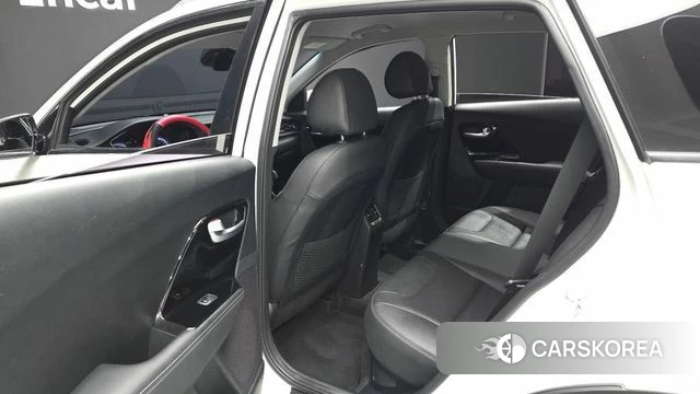Kia The New Niro id 5034843 из Кореи 18