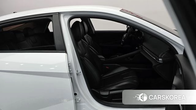 Hyundai Avante (CN7) id 4942883 из Кореи 18