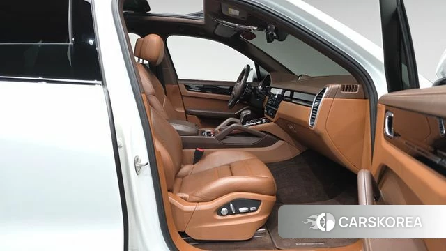 Porsche Cayenne (PO536) id 4943594 из Кореи 18